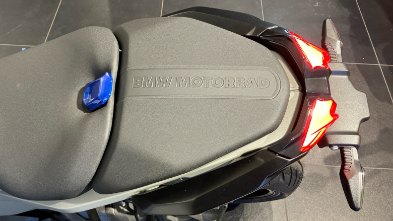 BMW R1300 R SE (25MY)